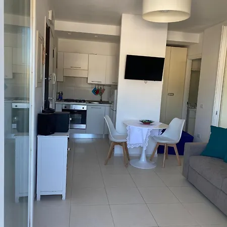 Small House Hébergement de vacances *